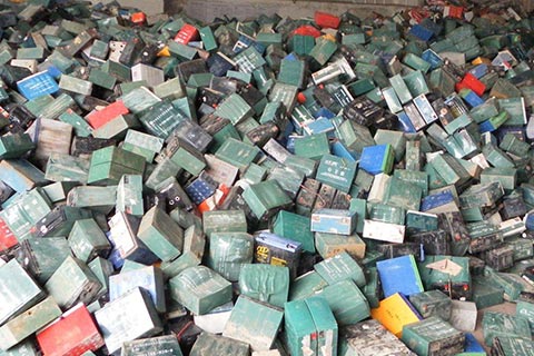 新华东环中街上门回收叉车蓄电池_德赛电池DESAY废铅酸电池回收
